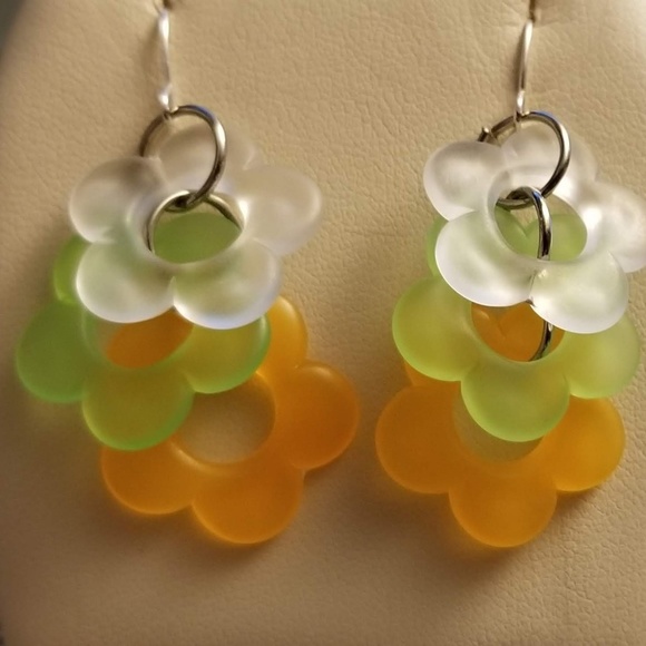 Boho Flower Power Spring - Picture 2 of 2